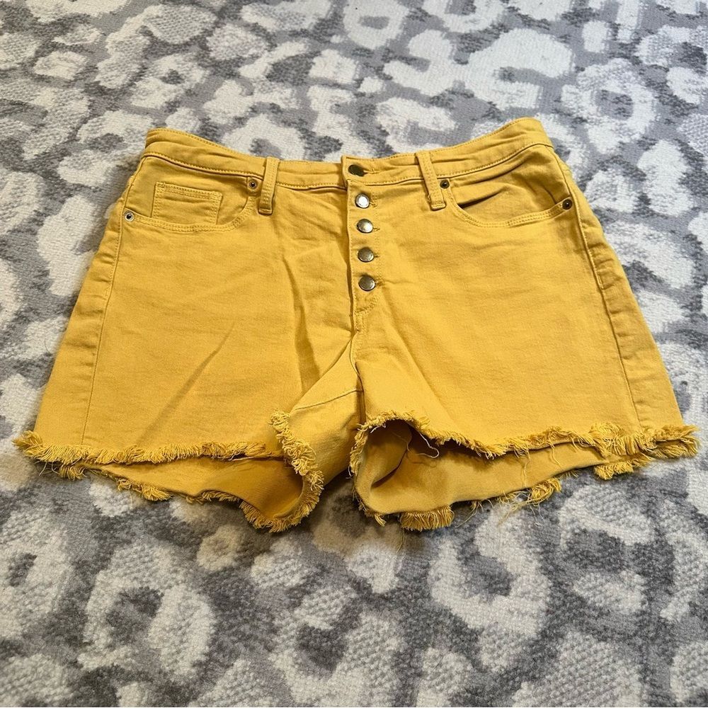 Universal Threads Mustard Yellow High Waisted Shorts Size 12/31 Button Fly